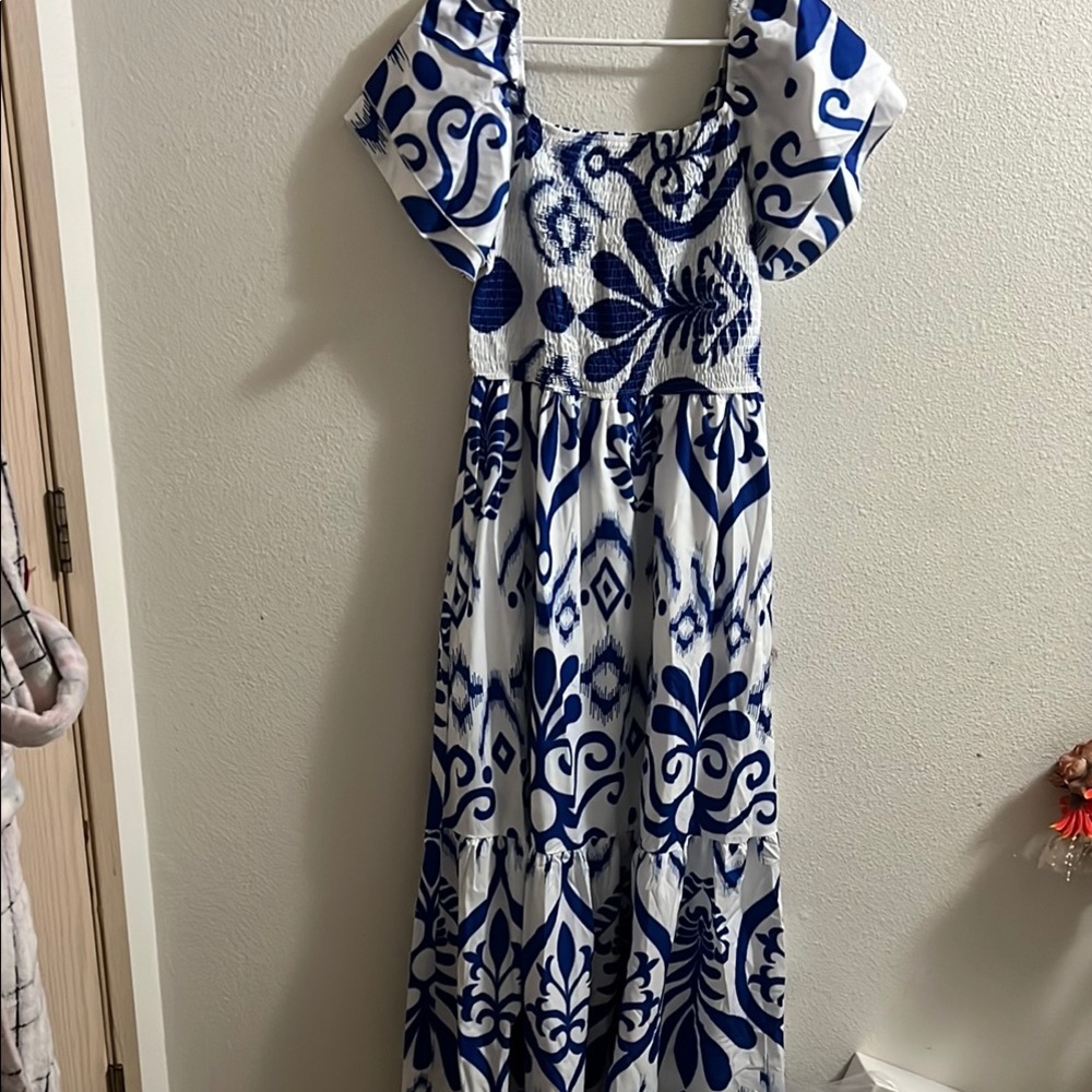 Royal Blue and White Patterned Maxi Dress SHEIN